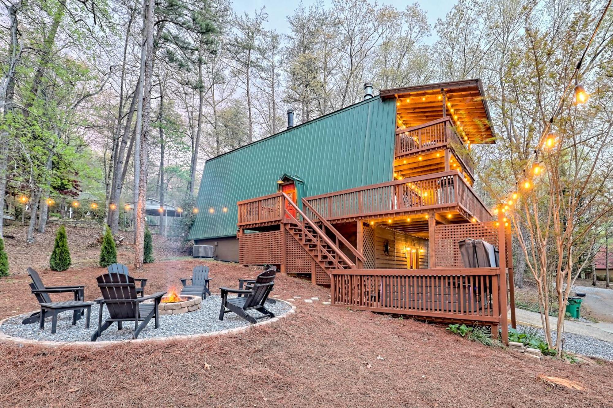 Near Downtown Helen - Hottub, Sauna, Game Room, Fire Pit Экстерьер фото