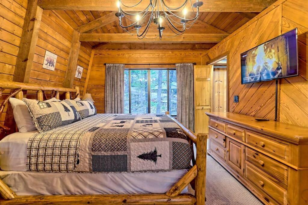 Near Downtown Helen - Hottub, Sauna, Game Room, Fire Pit Экстерьер фото