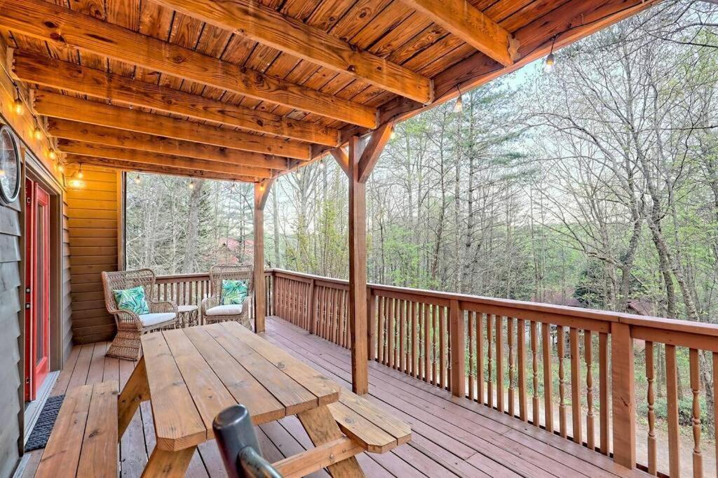Near Downtown Helen - Hottub, Sauna, Game Room, Fire Pit Экстерьер фото